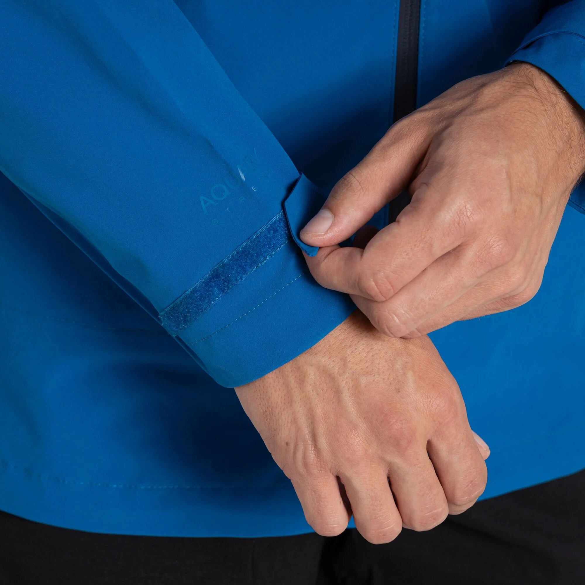 Craghoppers Men's Maris 2.5L Stretch Waterproof Jacket | Fresh Blue - Image 6