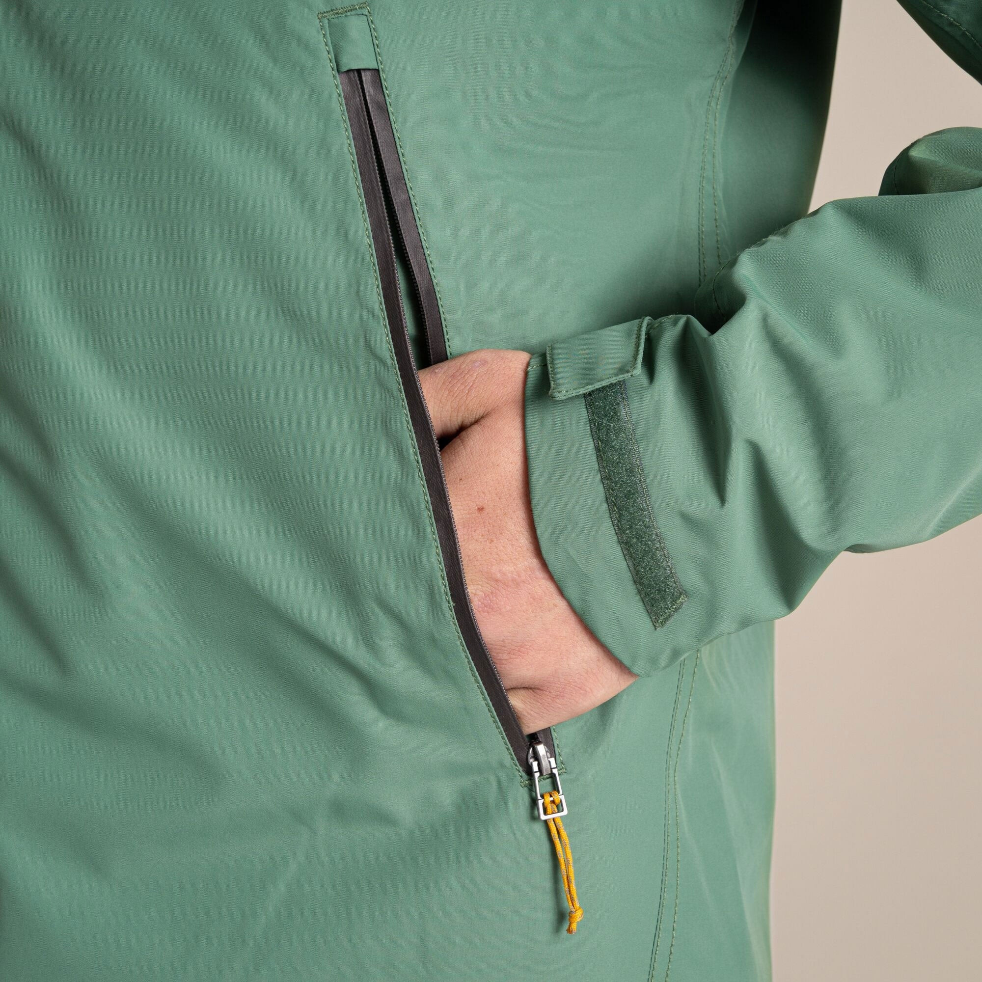 Craghoppers Men's Vanth Waterproof Jacket | Magrove Green / Black Pepper - Image 4