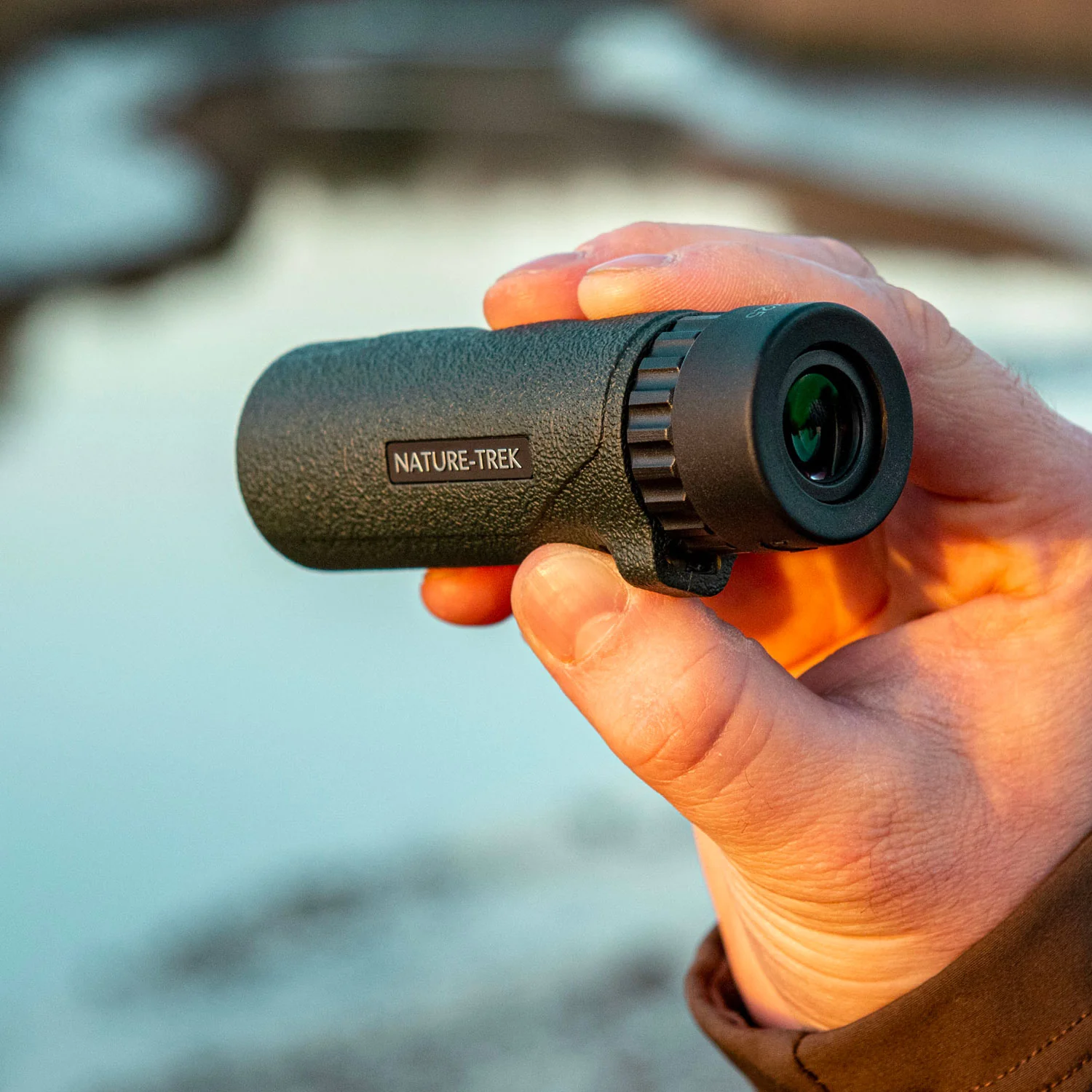 Hawke Nature-Trek 10x25 Compact Monocular - Image 4