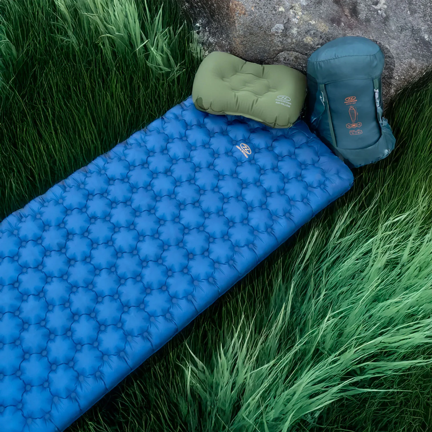 Highlander Nap-Pak Arctic R11 Inflatable Sleeping Mat - Deep Blue - Image 8