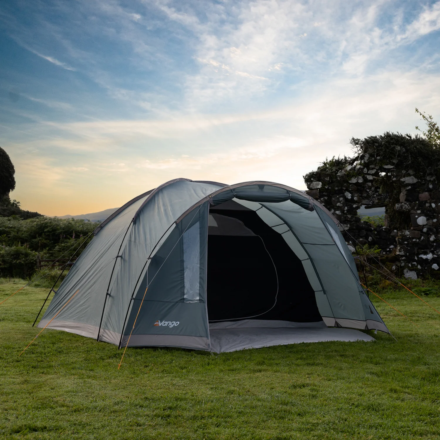 Vango Cragmor 400 4-Person Tent & Sleeping Bundle - Image 8