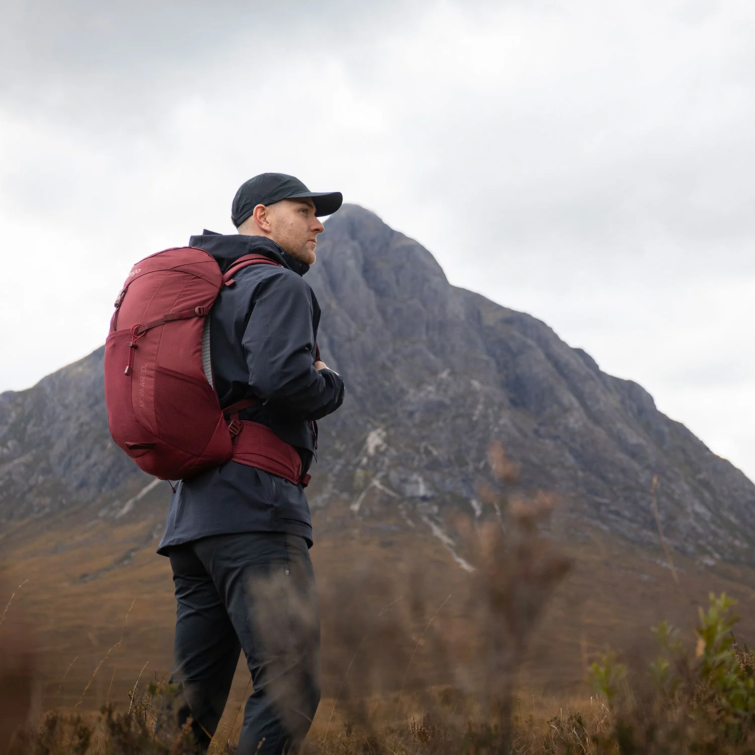 Vango Mitra Air 20L Rucksack - Cranberry - Image 12
